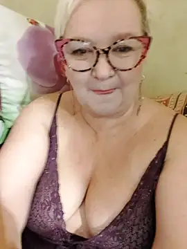 ForgeMeNot51 online show from November 2025 06:04:02 AM