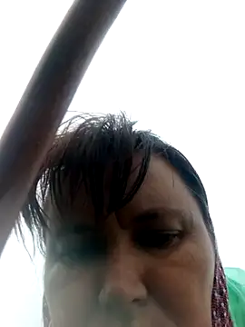 Snapshot of Romashka33011 chatting on June 2026 08:15:01 AM Romashka33011 online show from June 2026 08:15:01 AM