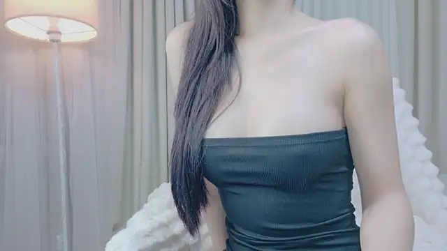 Vessi-babe online show from March 2026 07:49:01 AM