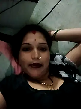 Snapshot of Gyavatixx chatting on September 2025 06:10:01 PM Gyavatixx online show from September 2025 06:10:01 PM