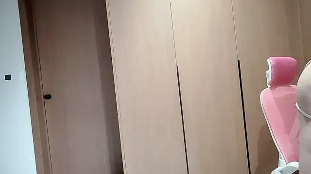 Lilium-520 online show from January 2026 12:52:01 PM