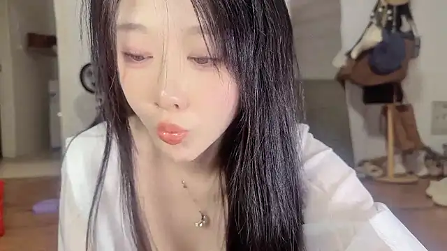 Puppy-520 online show from September 2025 01:55:01 PM