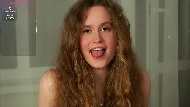 SusannaScholler online show from September 2025 05:26:03 PM