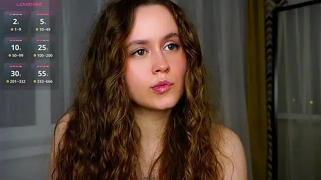 SusannaScholler online show from November 2025 08:46:02 PM