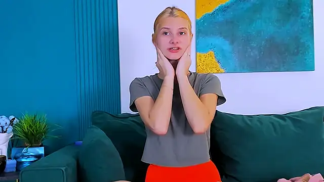 NightOpal online show from October 2025 04:14:02 PM