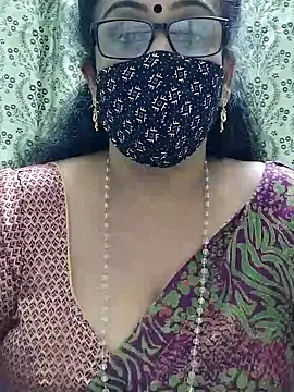 Snapshot of sweet-lotus chatting on September 2025 05:03:02 PM sweet-lotus online show from September 2025 05:03:02 PM