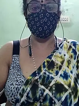 Snapshot of sweet-lotus chatting on September 2025 04:03:02 AM sweet-lotus online show from September 2025 04:03:02 AM