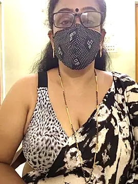 Snapshot of sweet-lotus chatting on September 2025 05:34:01 AM sweet-lotus online show from September 2025 05:34:01 AM