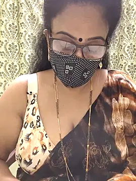 Snapshot of sweet-lotus chatting on September 2025 04:34:02 PM sweet-lotus online show from September 2025 04:34:02 PM