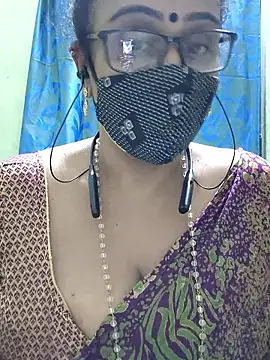 Snapshot of sweet-lotus chatting on November 2025 05:23:01 PM sweet-lotus online show from November 2025 05:23:01 PM