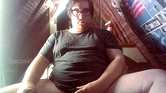 chubbyDavid1998 online show from October 2025 04:08:02 PM