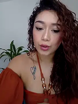 LilithAmber11 online show from September 2025 05:01:02 PM