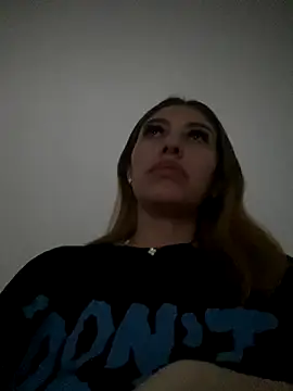 Snapshot of AriaBliss- chatting on November 2025 05:08:02 AM AriaBliss- online show from November 2025 05:08:02 AM