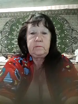 CrystalLime6411 online show from November 2025 04:17:02 AM