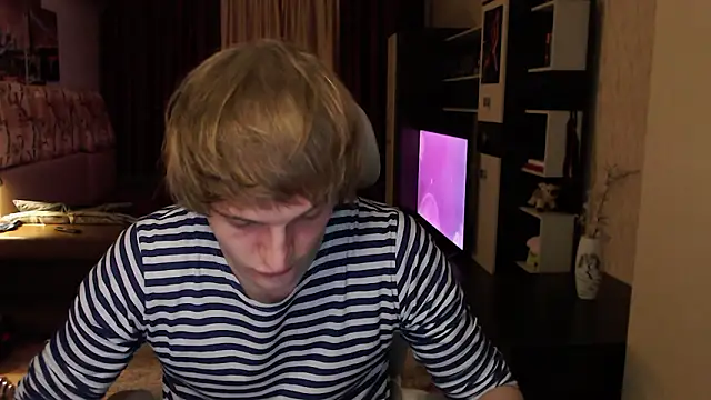 Playersuperstar online show from March 2026 06:33:01 PM