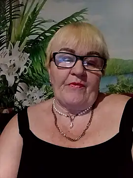 VioletSweet5566 online show from January 2026 05:59:02 PM