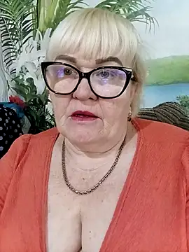 Snapshot of VioletSweet5566 chatting on May 2026 07:35:02 AM VioletSweet5566 online show from May 2026 07:35:02 AM