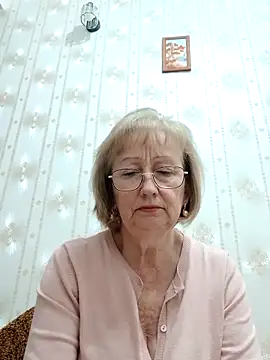 AlikaSwan5821 online show from November 2025 09:04:02 PM