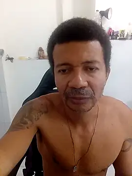 moreno25centimetro online show from September 2025 01:45:01 PM