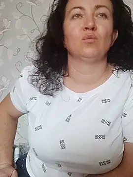 Velvet3451 online show from September 2025 12:05:01 PM