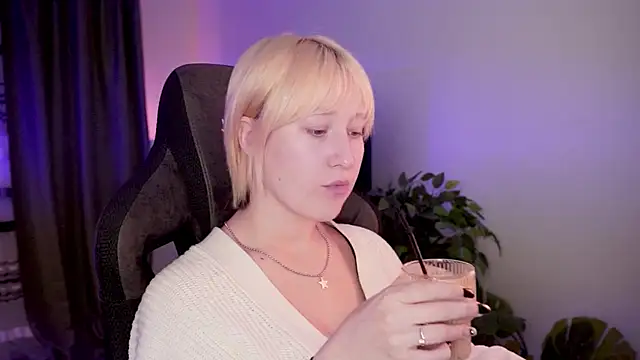 CinBellamy online show from October 2025 06:32:02 AM