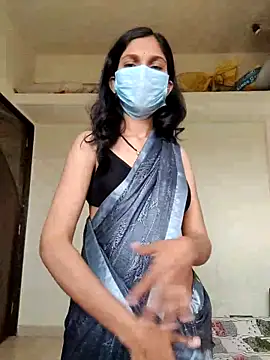 Shivani2002 online show from February 2026 10:08:02 AM