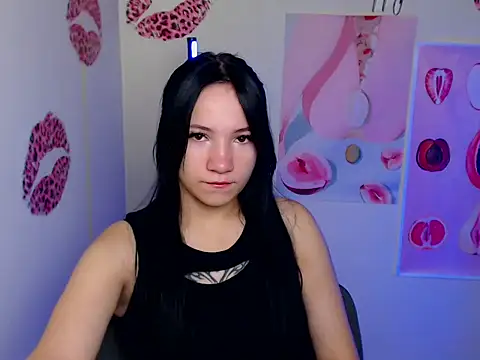 Snapshot of Em7MaA chatting on September 2025 05:53:02 AM Em7MaA online show from September 2025 05:53:02 AM