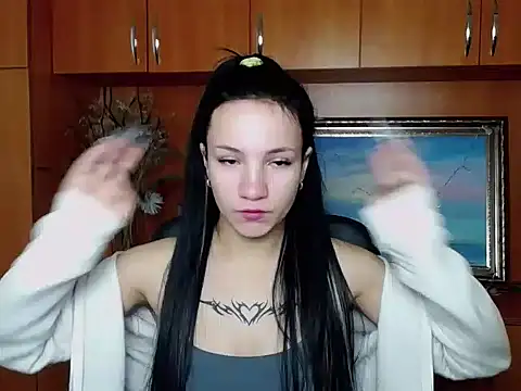 Snapshot of Em7MaA chatting on October 2025 06:21:02 AM Em7MaA online show from October 2025 06:21:02 AM