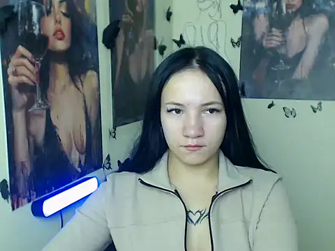 Snapshot of Em7MaA chatting on October 2025 06:59:01 AM Em7MaA online show from October 2025 06:59:01 AM