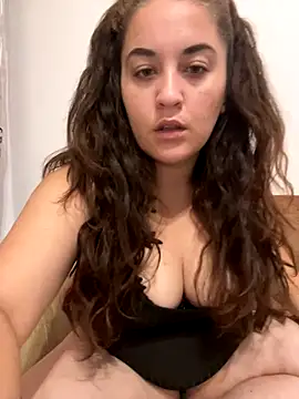 Snapshot of AmaliaAma chatting on September 2025 11:30:01 PM AmaliaAma online show from September 2025 11:30:01 PM