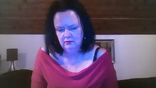 Snapshot of TiffanyMature chatting on September 2025 08:22:02 PM TiffanyMature online show from September 2025 08:22:02 PM