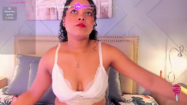 ValeriaJulio  online show from September 2025 11:32:01 AM