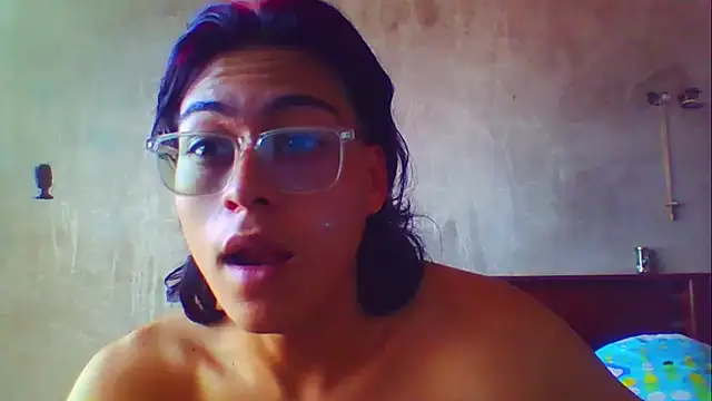 dirty model online show from October 2025 02:46:01 PM