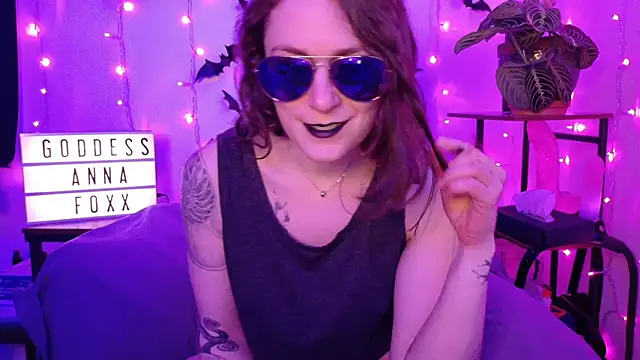 mistressannafoxx online show from March 2026 01:11:01 AM