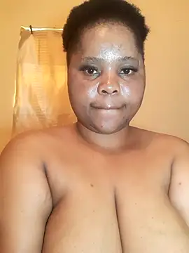 Snapshot of PRINCESSEMELXX93 chatting on October 2025 03:20:02 PM PRINCESSEMELXX93 online show from October 2025 03:20:02 PM