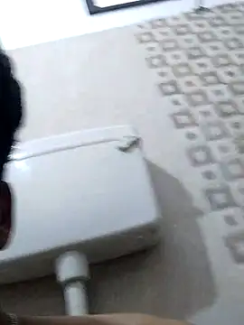 kjohn20 online show from November 2025 05:46:01 AM