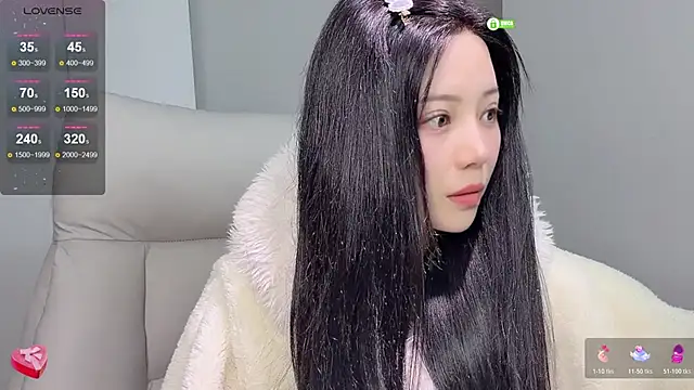 Amy-i online show from February 2026 06:12:01 PM