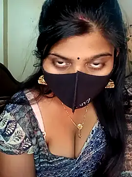 reena502 online show from December 2025 12:18:02 AM