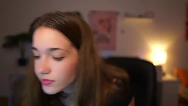 kissie cat online show from November 2025 02:18:01 PM