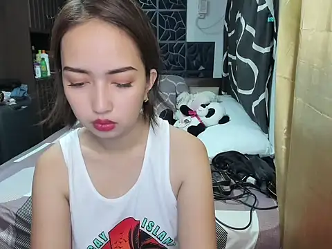 Snapshot of Soft_Angel8 chatting on October 2025 04:46:01 AM Soft Angel8 online show from October 2025 04:46:01 AM