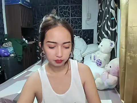 Snapshot of Soft_Angel8 chatting on October 2025 04:00:01 PM Soft Angel8 online show from October 2025 04:00:01 PM