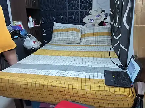 Snapshot of Soft_Angel8 chatting on November 2025 04:25:01 AM Soft Angel8 online show from November 2025 04:25:01 AM