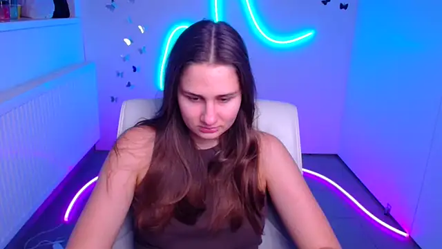 Stefanie Sweet online show from December 2025 06:32:01 AM