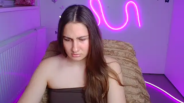 Snapshot of Stefanie_Sweet chatting on May 2026 11:27:02 AM Stefanie Sweet online show from May 2026 11:27:02 AM