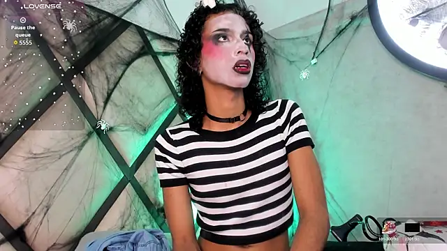 Snapshot of venus-03 chatting on October 2025 04:02:02 AM venus-03 online show from October 2025 04:02:02 AM