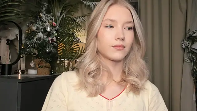 ChinBonnell online show from December 2025 05:47:02 AM