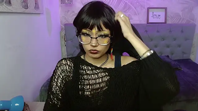 Nyxie tk online show from September 2025 08:10:01 PM