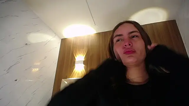 Snapshot of mia_millan_b chatting on October 2025 01:28:01 AM mia millan b online show from October 2025 01:28:01 AM