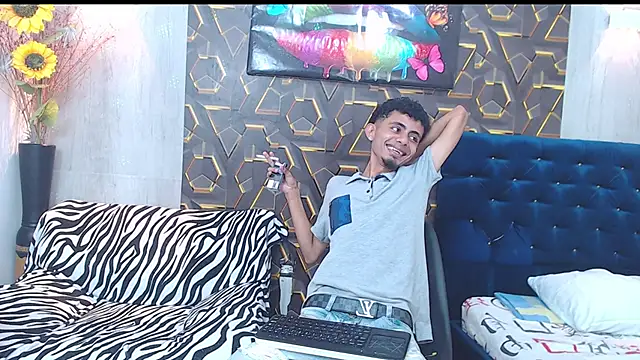 noah the kingmaster online show from September 2025 02:22:02 PM