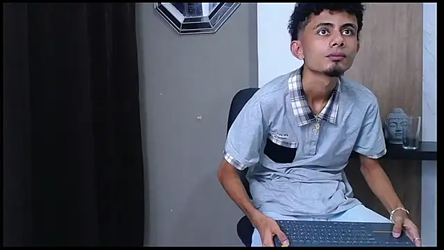 noah the kingmaster online show from October 2025 07:36:02 PM